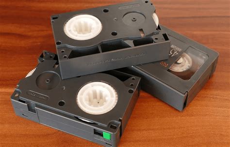 Transfert cassettes VHS C sur DVD clé USB