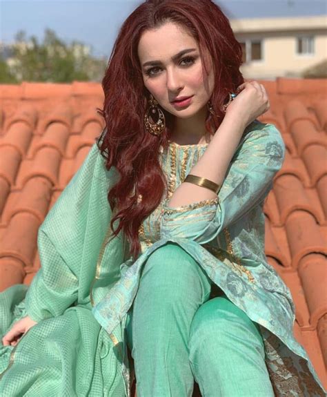 Hania Aamir Latest Beautiful Picture Collection from Instagram | Reviewit.pk