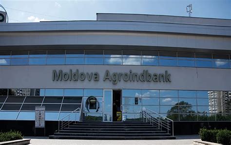 Moldova Agroindbank in talks for listing on Bucharest bourse ...