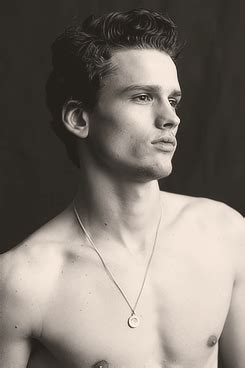 Simon Nessman Nude Telegraph