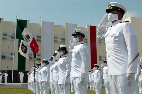 LXXIX Aniversario del Día de la Marina Nacional en el puerto de