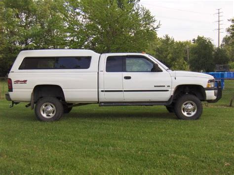 Purchase Used 2000 Dodge Ram 2500 Quad Cab 4x4 In Monroe Michigan United States