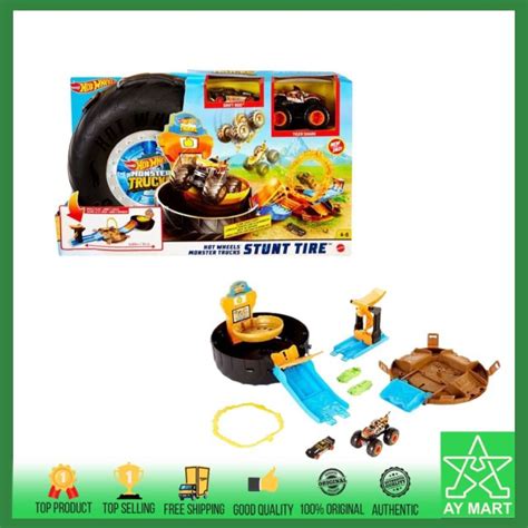 Hot Wheels Monster Trucks Stunt Tire Playset Opens Reveal Arena
