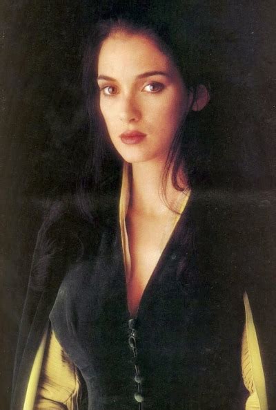 Winona Ryder In Costume For Dracula 1992 Design Tumbex