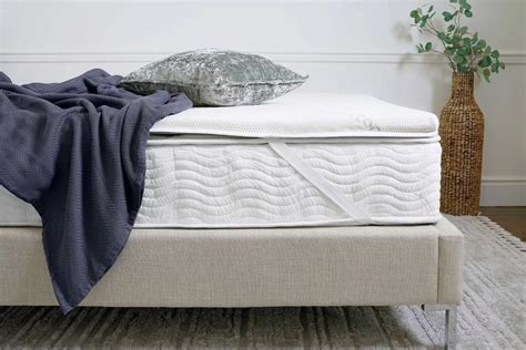 Best Mattress Toppers According To Sleep Experts