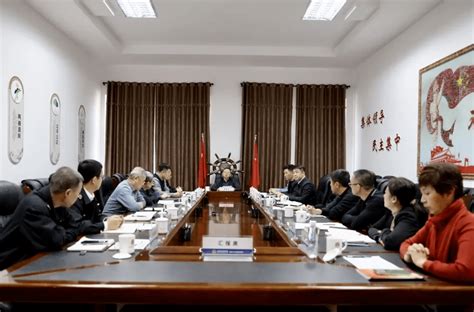 市市场监督管理局召开党风廉政建设专题会议暨班子成员述责述廉会议政治情况责任