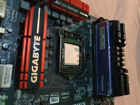 Placa De Baza Gaming Gigabyte G Sniper Z Intel I Gb Ddr