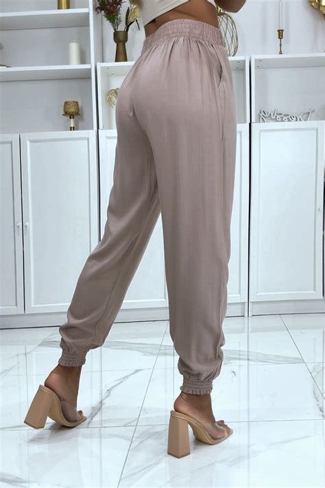 Pantalon taupe fluide élastique à la taille et aux chevilles