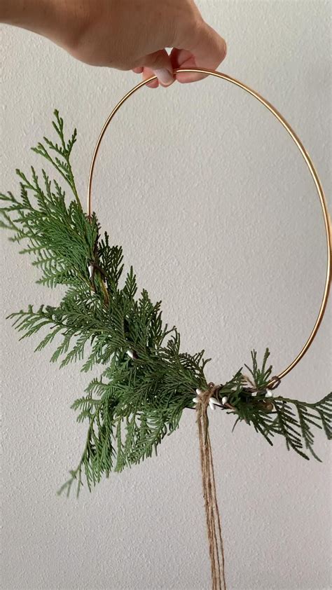 Modern Diy Hoop Wreath Make In 10 Minutes Artofit