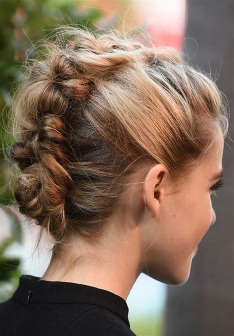 Comment Faire Un Chignon Banane La Coiffure Phare En Looks