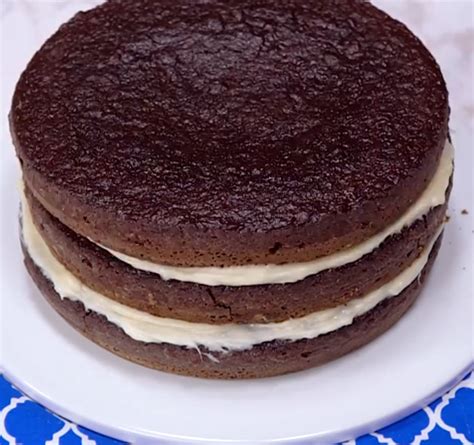 Hersheys Chocolate Cake With Cream Cheese Filling And Chocolate Cream Cheese Buttercream