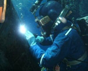 Underwater Welding Schools! - cDiver