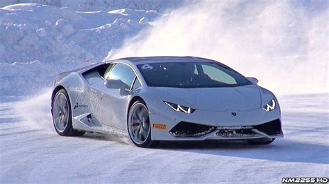 Lamborghini Hurac N Doing Donuts And Drifting In The Snow Youtube