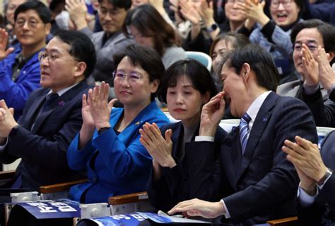 개혁신당 허은아 박은정 남편 전관예우 논란에 조로남불당인가 네이트 뉴스