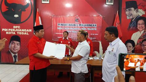 2 Orang Ambil Formulir Pendaftaran Bacalon Walikota Dan Wakil Walikota