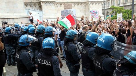 Le Denunce Dopo La Manifestazione No Green Pass Violenza E Resistenza