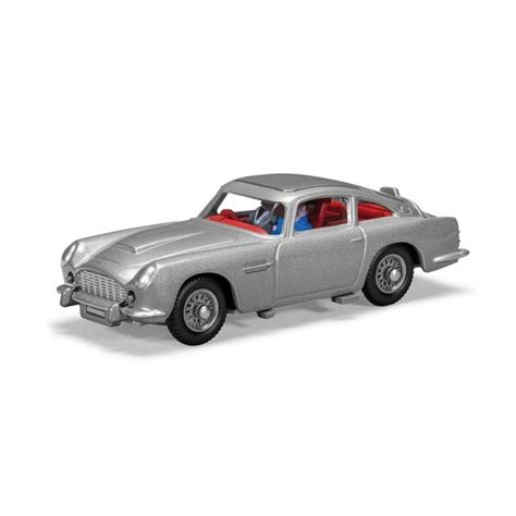 Corgi Rt S James Bond Aston Martin Db Silver Model Car