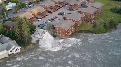 Scientists Concerned Rare Glacial Flooding Event In Alaska Could