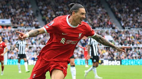 Premier League Liverpool Spektakel In Newcastle Haaland Jubelt Mit Fan