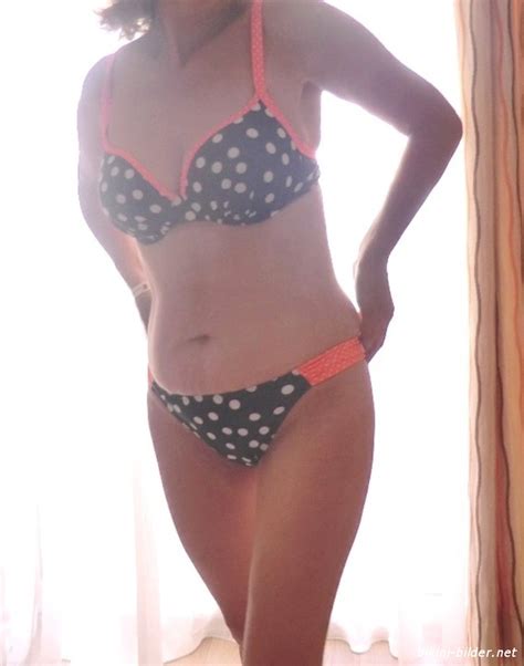Bikini Mit Punkten Das Bikini Bilder Album
