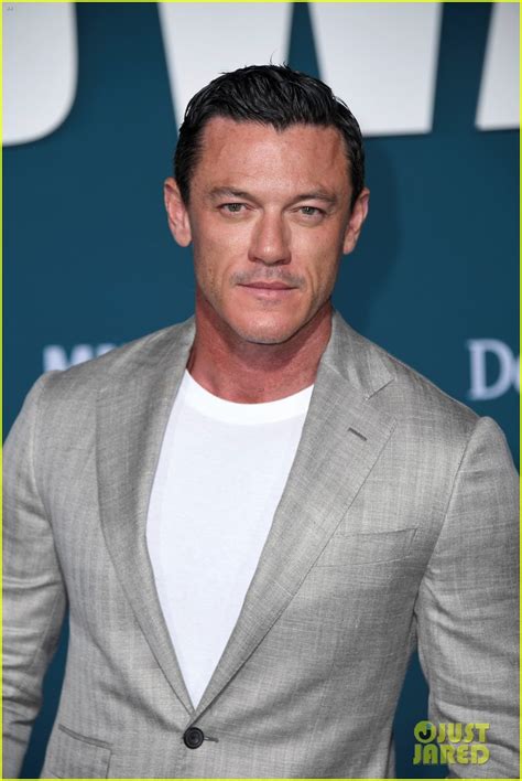 Photo Mandy Moore Luke Evans Midway Premiere 53 Photo 4382929 Just