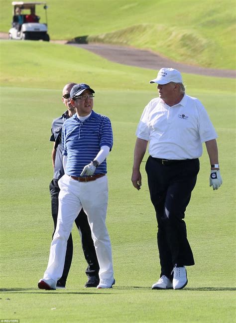 Trumps Land In Washington After Weekend Of Golf Diplomacy Daily Mail