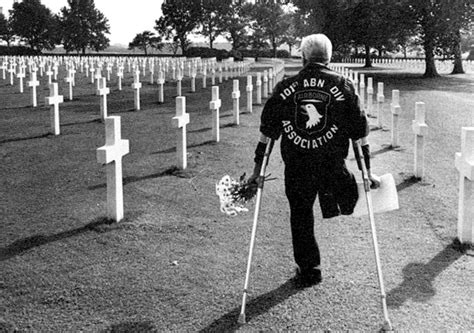 ‘band Of Brothers Veteran Wild Bill Guarnere Dies At 90 Guardian