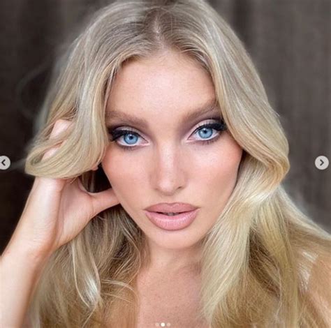 La Modella Elsa Hosk Con La Figlia In Braccio Completamente Nude Sui Social