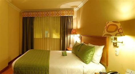Hotel Conquistador Cuenca In Ecuador Room Deals Photos And Reviews