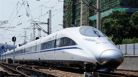 Perdana China Launches Cross Sea Bullet Train Near Taiwan Strait