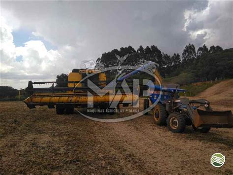 Colheitadeira New holland TC 5090 usada à venda