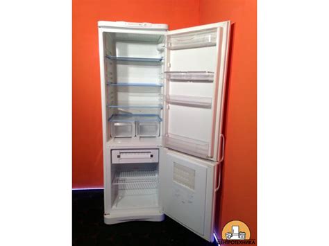 Indesit C138NFG.016 Холодильники б/у купить в Москве, магазин б/у ...