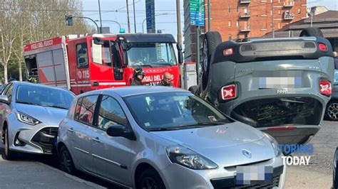 Incidente In Via Sansovino Angolo Via Venaria Auto Contro Due Vetture