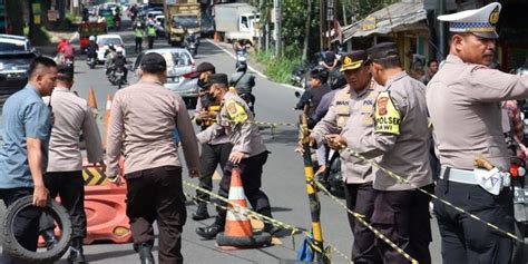 Polisi Terapkan Rekayasa Lalu Lintas Imbas Jalan Raya Bogor Sukabumi