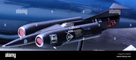 Modelo De La SSC De Empuje Supersonic Car 1997 SSC Empuje Ostenta El