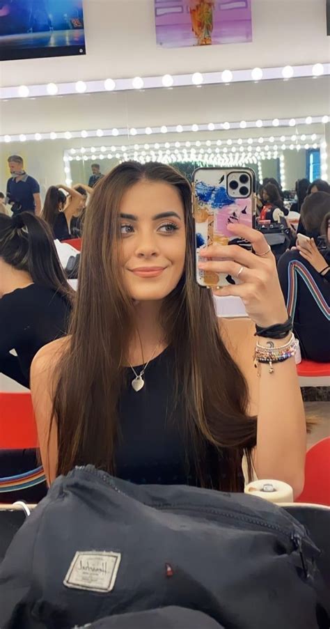 Foto Da Sabina Hidalgo Do Now United Foto Rara Bailey May Mexican