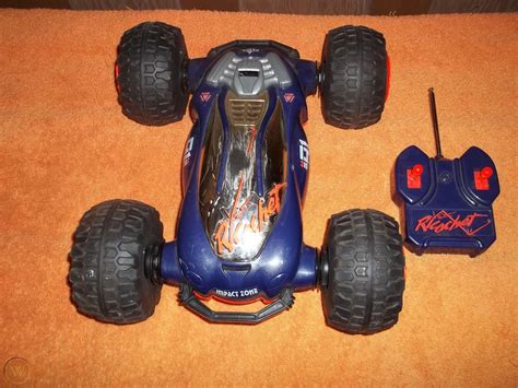 1994 Kenner Ricochet Rc Car With Remote 96v Image 12