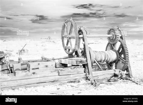 Vintage Winch Hi Res Stock Photography And Images Alamy