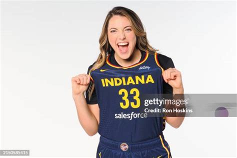 2 878 Photos Et Images Haute Résolution De Katie Lou Samuelson Getty