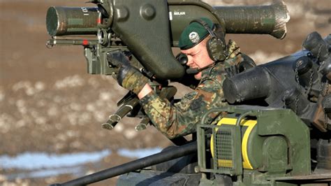 Przeciwpancerne Spike Dostarczane Do Bundeswehry Defence24