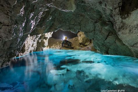 La Grotta A Male Un Antico Luogo Di Culto Alle Pendici Del Gran Sasso