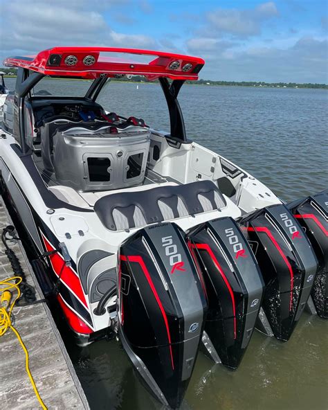 Mercury R V Outboard Released By Mercury Racing Off