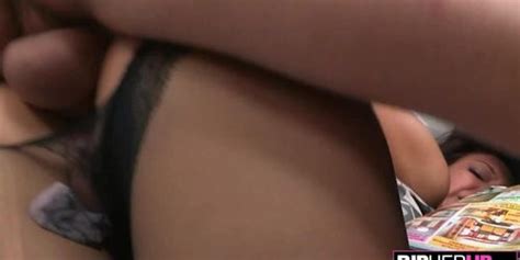 Rip Her Up Porn Videos TNAFLIX Page 7