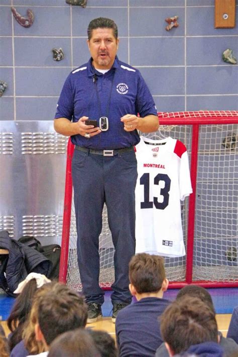 The Laval News How Did Anthony Calvillo End Up As Als Jersey No 13