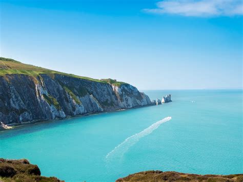 Isle of Wight travel guide: Where to eat, drink, walk and stay | The