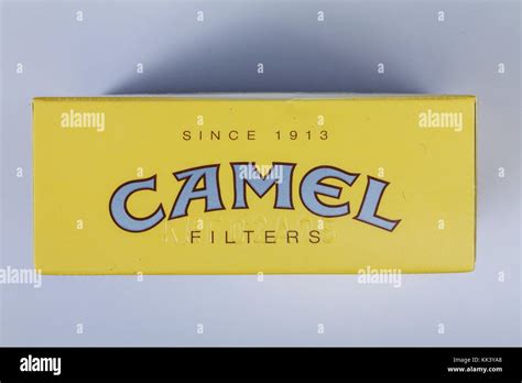 Camel cigarette -Fotos und -Bildmaterial in hoher Auflösung – Alamy