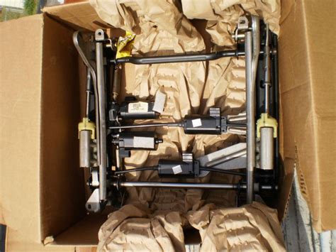 Purchase Jeep Grand Cherokee 8 Way Power Seat Track New Nos Intrepid