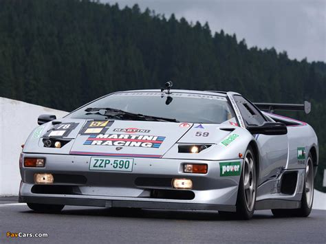 Lamborghini Diablo SVR 1996 photos (800x600)