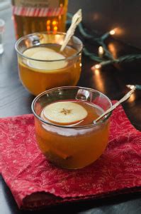 SoLet S Hang Out Apple Cinnamon Bourbon Hot Toddy