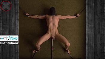 máquina de follar ordeño de próstata 4 orgasmos manos libres femdom restringida XVIDEOS